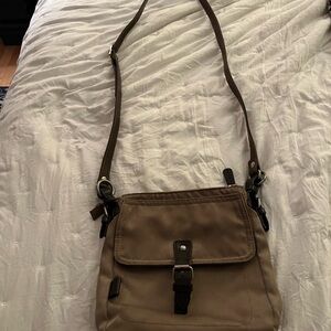 Elegant Tan Crossbody Bag